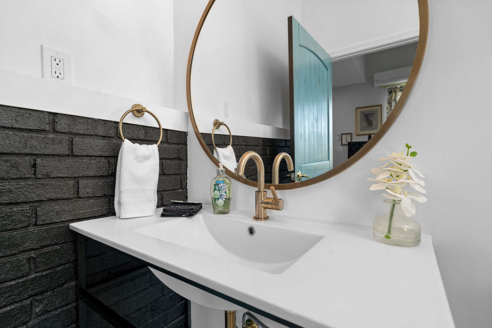 Bathroom amenities in Love Bird Suite at Laurel Haven Estate – intimate getaway in Lancaster SC