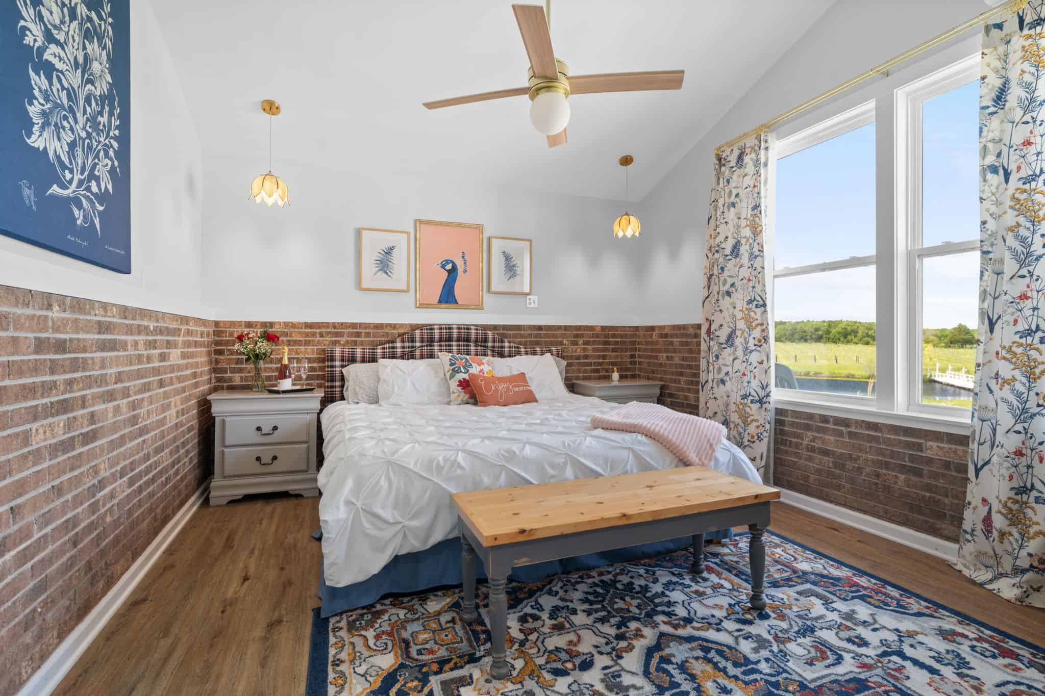 Love Bird Suite at Laurel Haven Estate – romantic getaway in Lancaster SC with private entrance and vineyard views